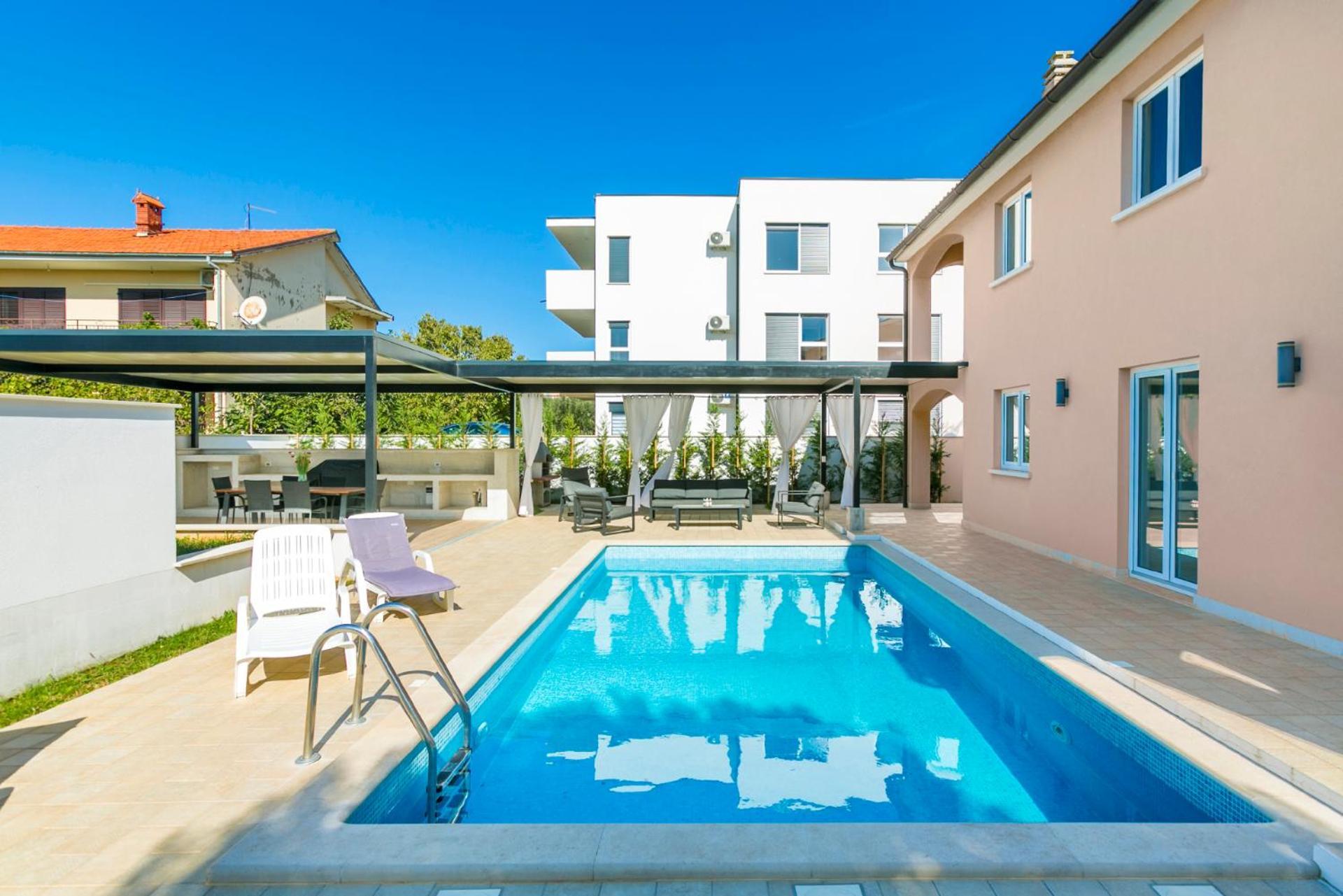 Villa Suzy Медулин Экстерьер фото